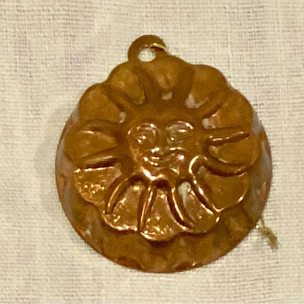 Vintage molded / stamped copper metal mini Sun  -attention sun & moon collectors